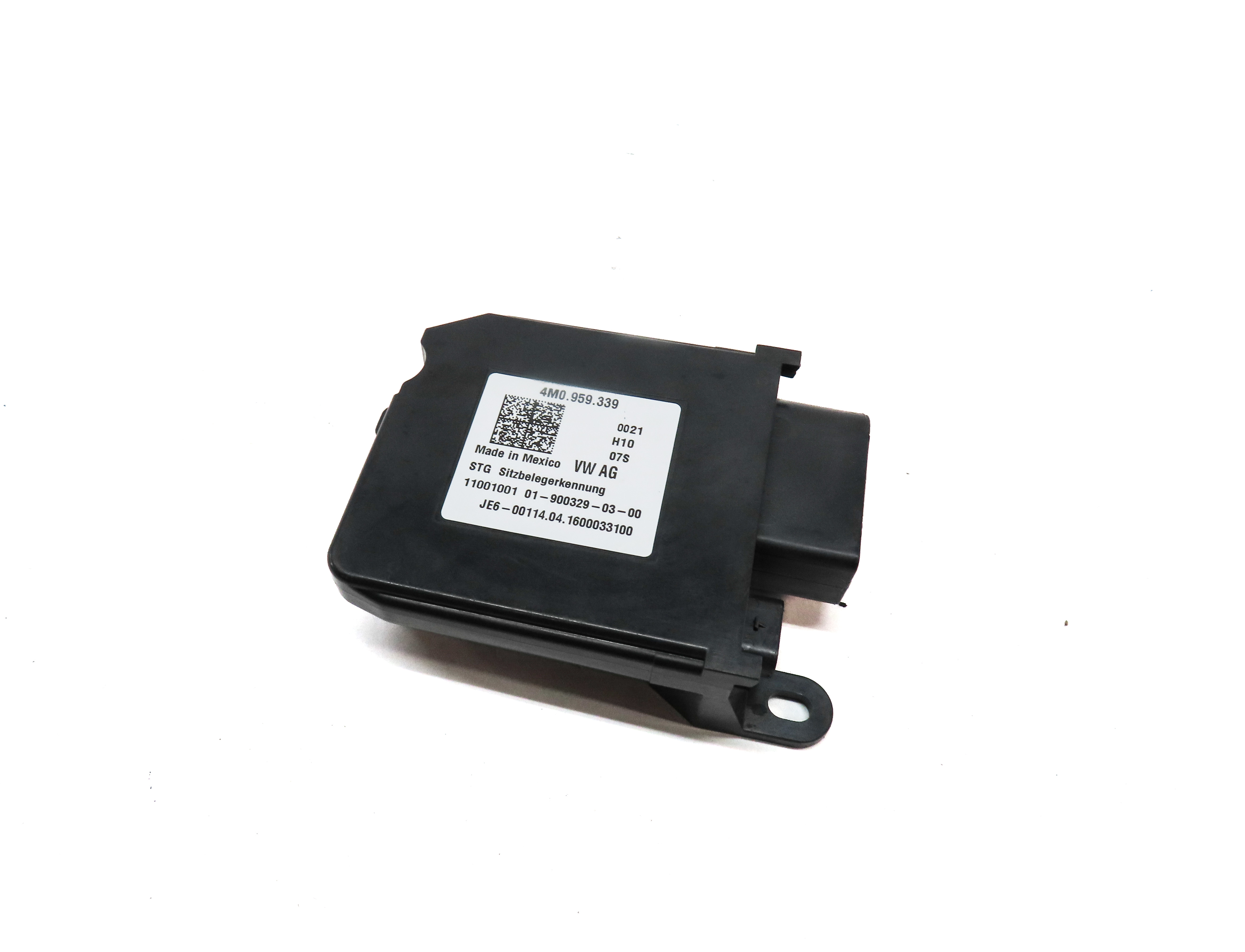 2017 AUDI Q7 (4M) FRONT RIGHT PASSENGER SEAT OCCUPANCY CONTROL MODULE — exact item pictured